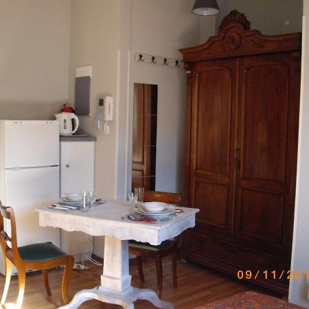 The 25Sqm Sunny, Modern And Comfortable Aten Exteriör bild